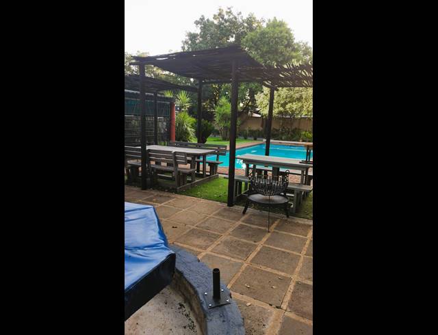 5 BEDROOM HOUSE FOR SALE IN THREE RIVERS